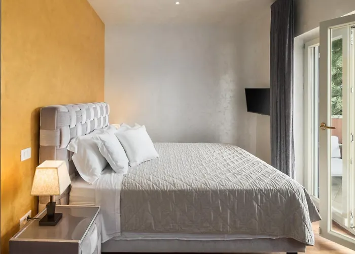 Vila Beautiful Omo With Pool In *