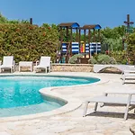 Vila Beautiful Omo With Pool In Pula