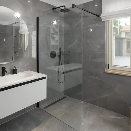 빌라 Beautiful Omo With Pool In